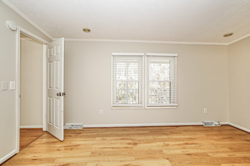 1,665/Mo, 5900 Holder Clemmons, NC 27012 Main Bedroom View