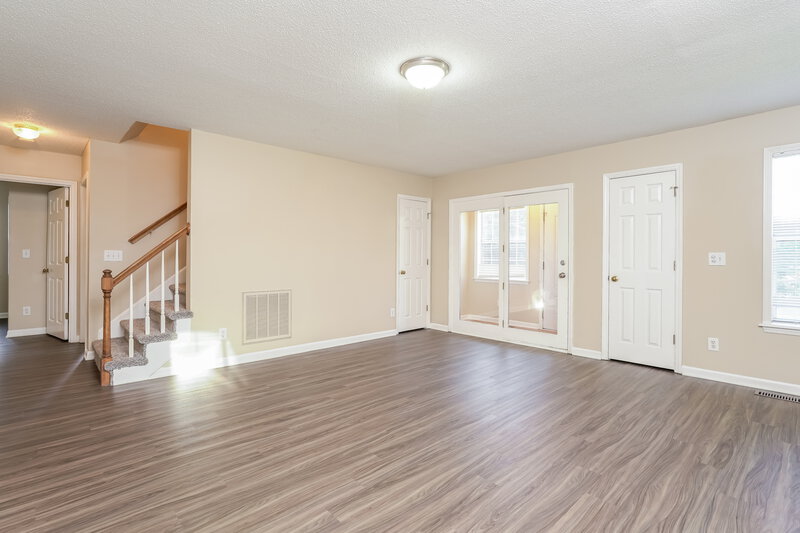 2,420/Mo, 2110 Arden Pl High Point, NC 27265 Living Room View