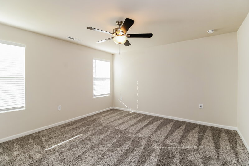 1,945/Mo, 111 Windy Knoll Dr Graham, NC 27253 Main Bedroom View