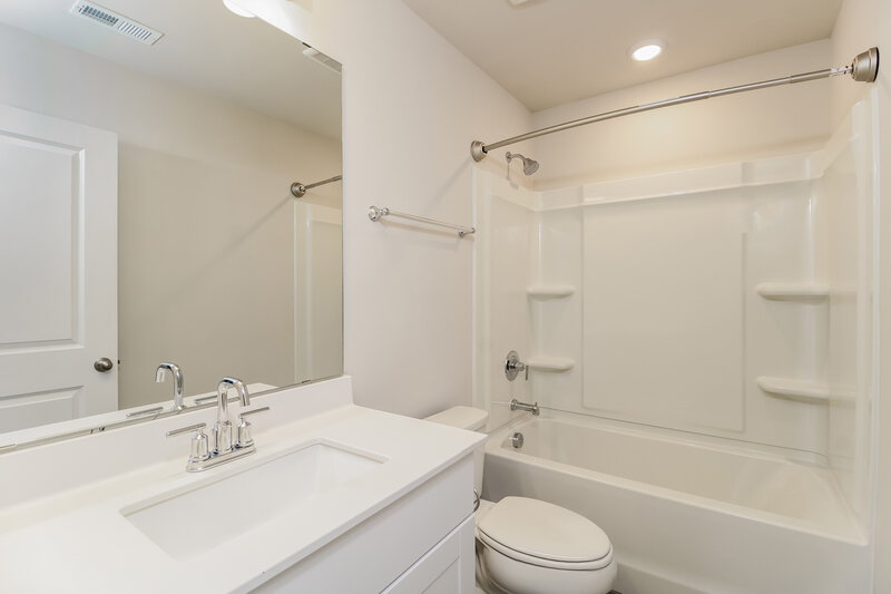 1,945/Mo, 111 Windy Knoll Dr Graham, NC 27253 Bathroom View