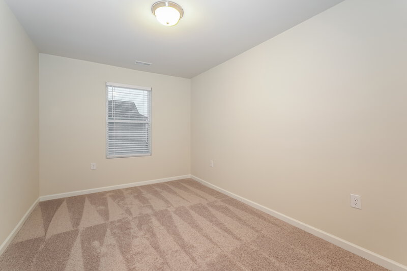 2,085/Mo, 215 Stillhouse Farm Dr Graham, NC 27253 Bedroom View 4