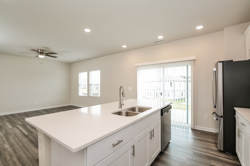 1,830/Mo, 1211 Sweet Cherry Drive Haw River, NC 27258 Kitchen View