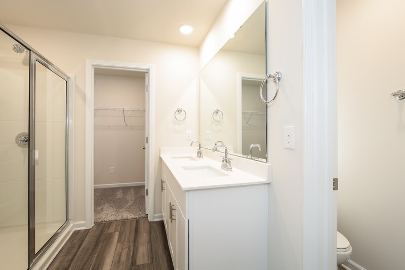 1,830/Mo, 1211 Sweet Cherry Drive Haw River, NC 27258 Main Bathroom View
