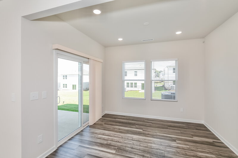 2,050/Mo, 1420 Orchard Hill Road Haw River, NC 27258 Dining Room View