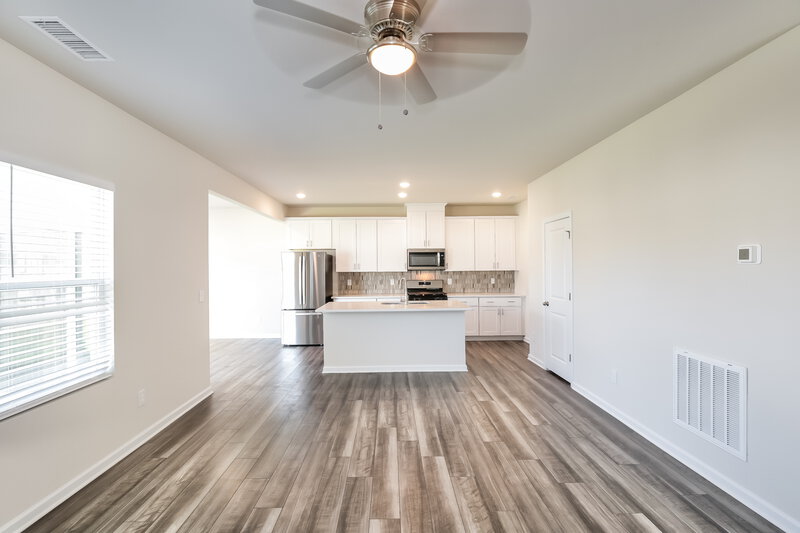 2,050/Mo, 1420 Orchard Hill Road Haw River, NC 27258 Kitchen View