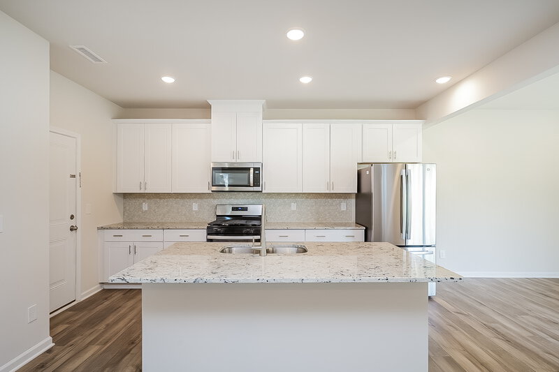 1,955/Mo, 1105 Orchard Stream Drive Haw River, NC 27258 Kitchen View