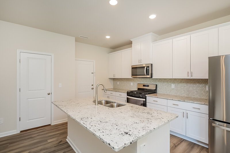 1,955/Mo, 1105 Orchard Stream Drive Haw River, NC 27258 Kitchen View 2