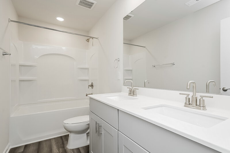 3,010/Mo, 1117 Orchard Stream Drive Haw River, NC 27258 Bathroom View