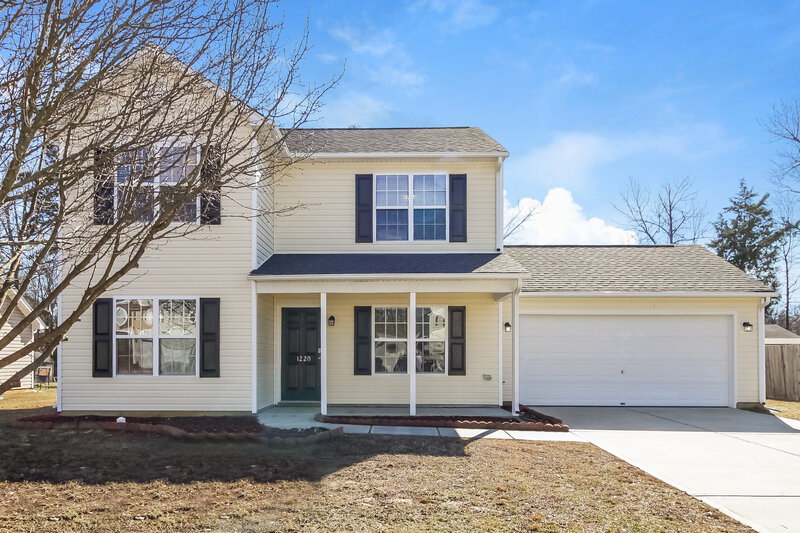 1,645/Mo, 1220 Maple Ridge Dr Burlington, NC 27217 External View