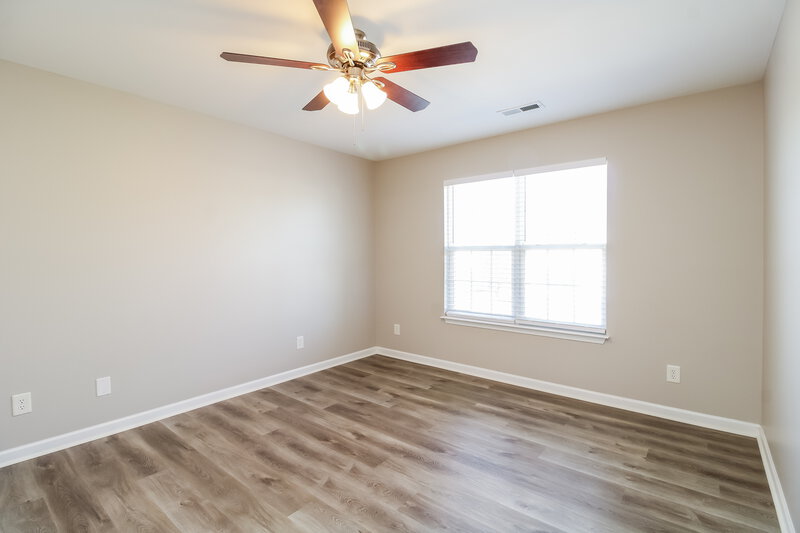 1,645/Mo, 1220 Maple Ridge Dr Burlington, NC 27217 Main Bedroom View