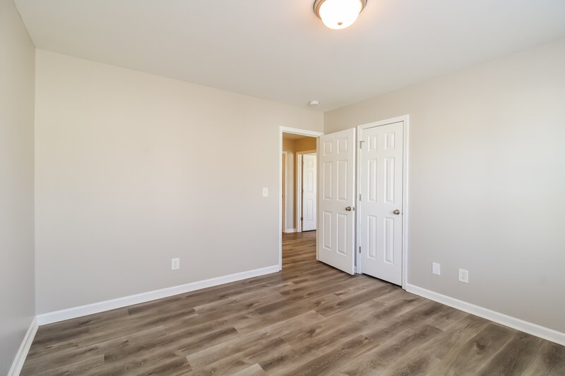 1,645/Mo, 1220 Maple Ridge Dr Burlington, NC 27217 Bedroom View