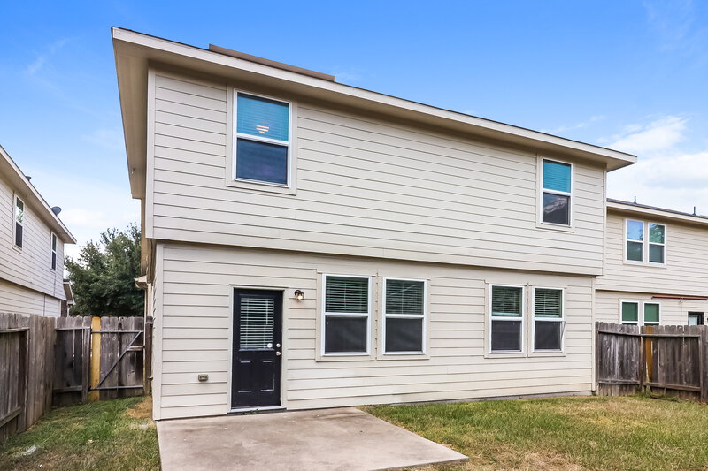 1,980/Mo, 13038 Rose Landing Dr Houston, TX 77070 Rear View