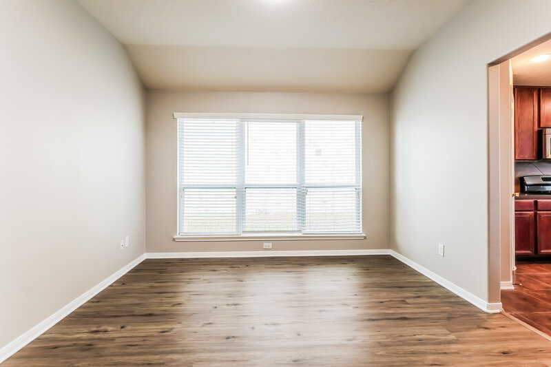 2,140/Mo, 17302 Cricket Mill Dr Humble, TX 77346 Dining Room View
