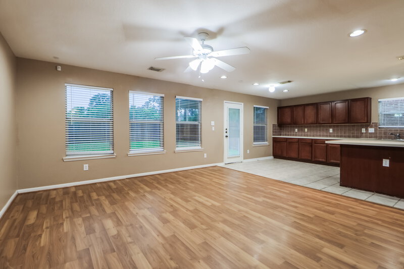 2,090/Mo, 16135 Cole Bridge Ln Cypress, TX 77429 Living Room View