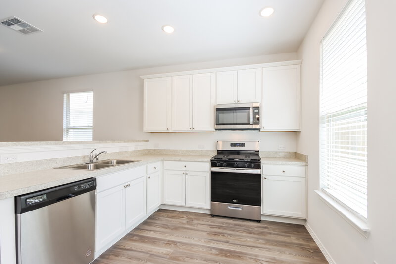 2,020/Mo, 21046 Voyage Ln Porter, TX 77365 Kitchen View