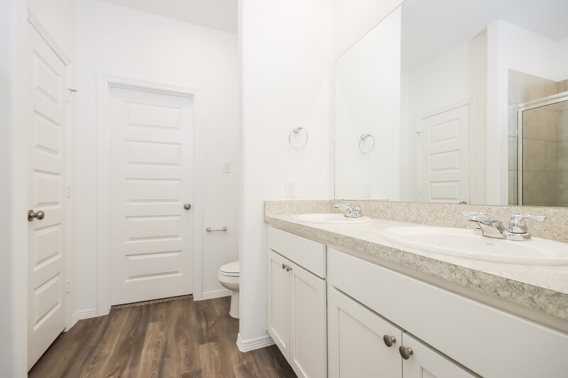 2,020/Mo, 21046 Voyage Ln Porter, TX 77365 Main Bathroom View