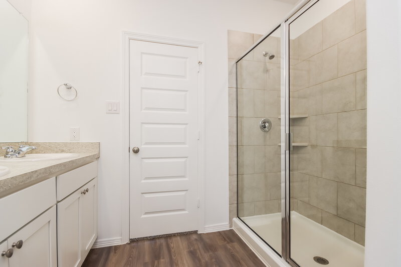 2,020/Mo, 21046 Voyage Ln Porter, TX 77365 Bathroom View