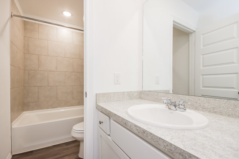 2,020/Mo, 21046 Voyage Ln Porter, TX 77365 Bathroom View 2