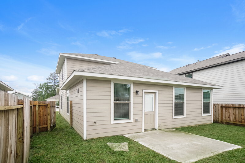 1,895/Mo, 21215 George Vancouver Ct Porter, TX 77365 Rear View
