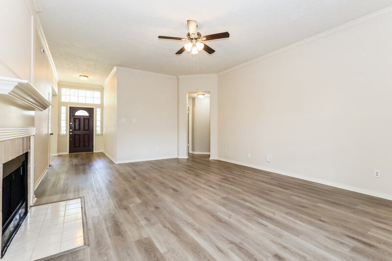 2,215/Mo, 4910 Stone Harbor Dr Friendswood, TX 77546 Living Room View