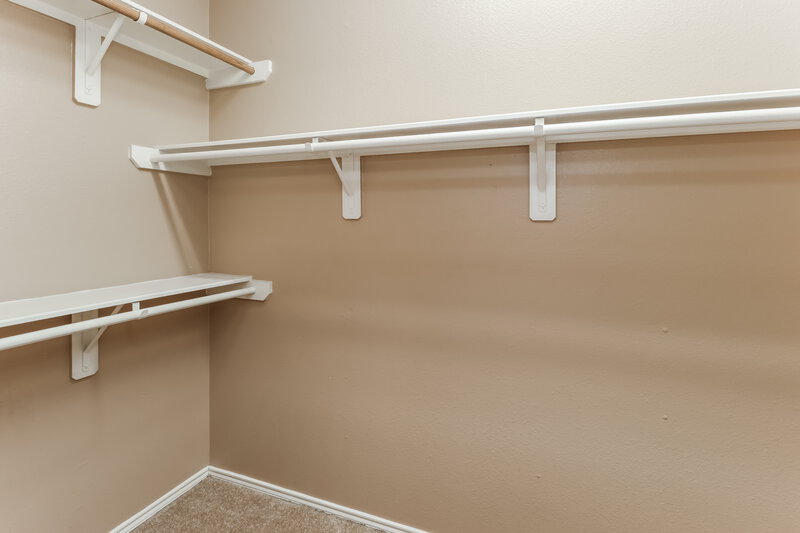 0/Mo, 20403 Louetta Crossing Dr Spring, TX 77388 Walk In Closet View