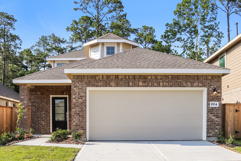 2,270/Mo, 1934 Ballesteros Street Crosby, TX 77532 External View