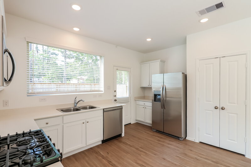 2,270/Mo, 1934 Ballesteros Street Crosby, TX 77532 Misc View 6