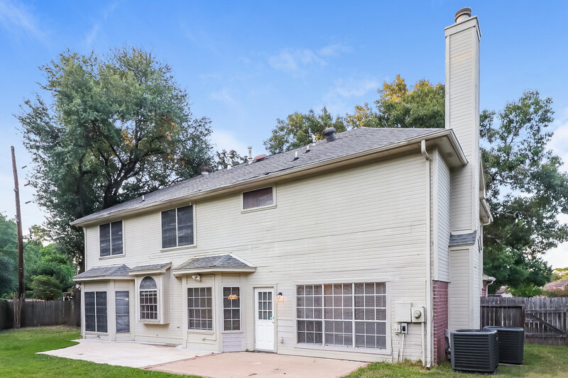 2,300/Mo, 11423 Willow Field Dr Cypress, TX 77429 Rear View