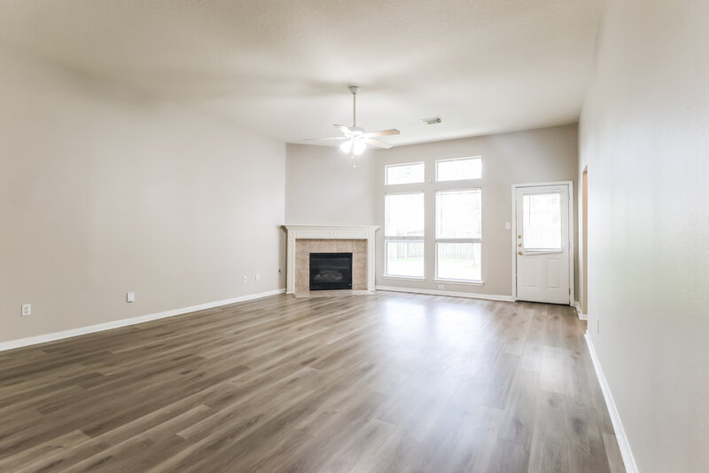 2,095/Mo, 4242 Tree Moss Pl Humble, TX 77346 Living Room View