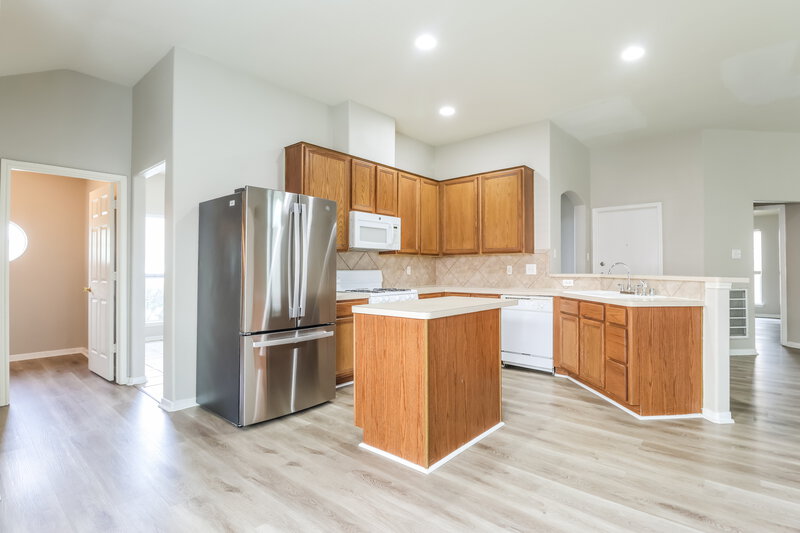 2,095/Mo, 4242 Tree Moss Pl Humble, TX 77346 Kitchen View