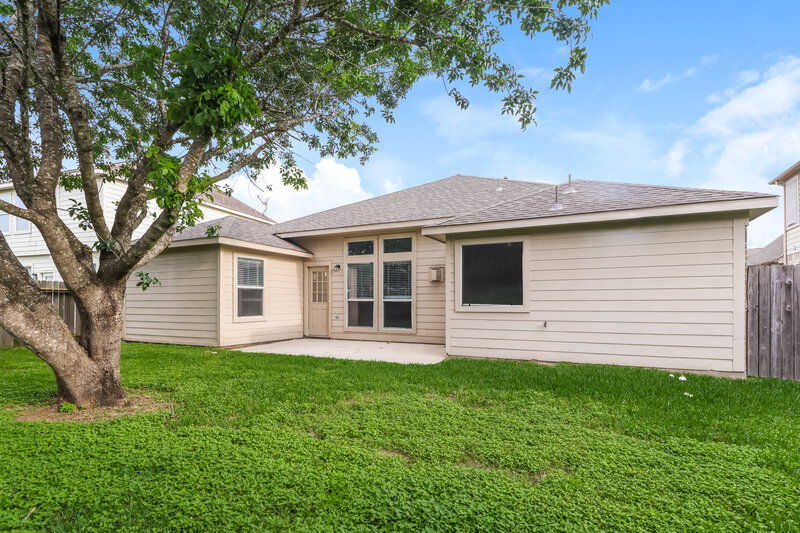 2,095/Mo, 4242 Tree Moss Pl Humble, TX 77346 Rear View