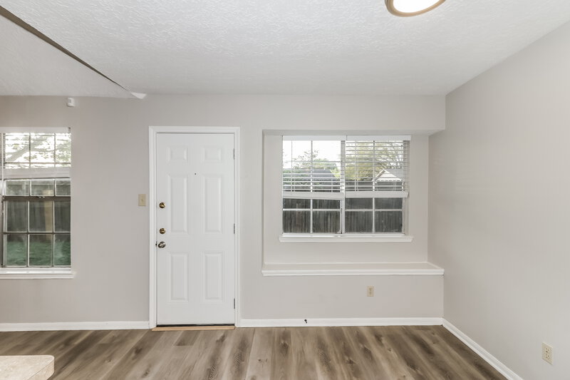 1,685/Mo, 16907 Dusty Mill Dr E Sugar Land, TX 77478 Breakfast Nook View