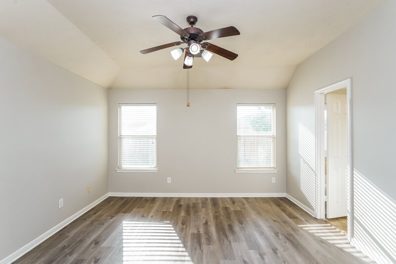 1,970/Mo, 5039 Rustling Branch Ln Katy, TX 77449 Main Bedroom View