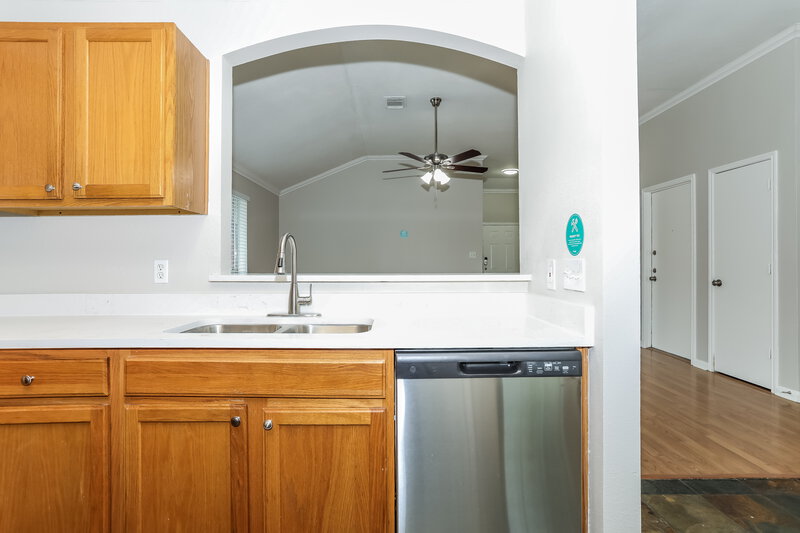 1,680/Mo, 511 Paradise Ln Montgomery, TX 77356 Misc View 7