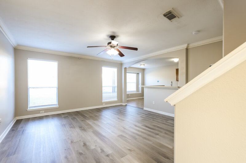 1,600/Mo, 19362 Caledonia Dr Katy, TX 77449 Living Room View