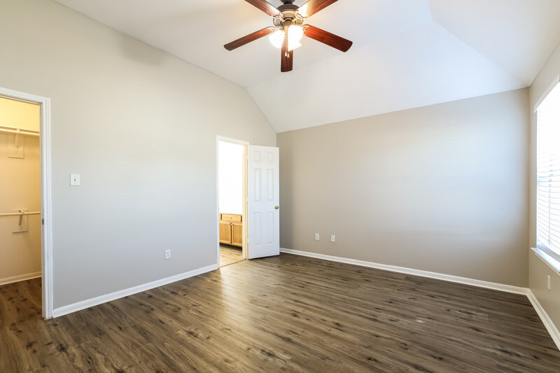 1,600/Mo, 19362 Caledonia Dr Katy, TX 77449 Main Bedroom View