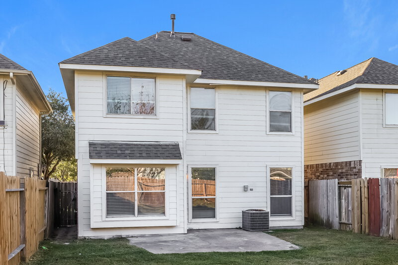 1,600/Mo, 19362 Caledonia Dr Katy, TX 77449 Rear View