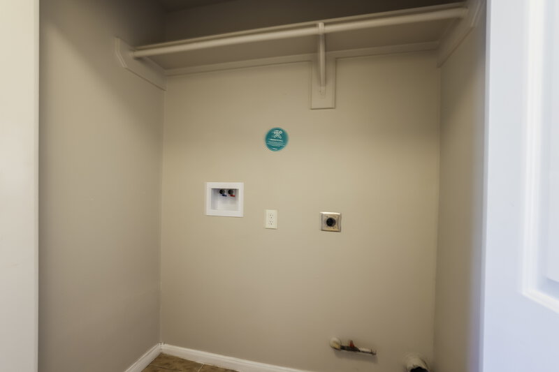 1,600/Mo, 19362 Caledonia Dr Katy, TX 77449 Laundry Room View