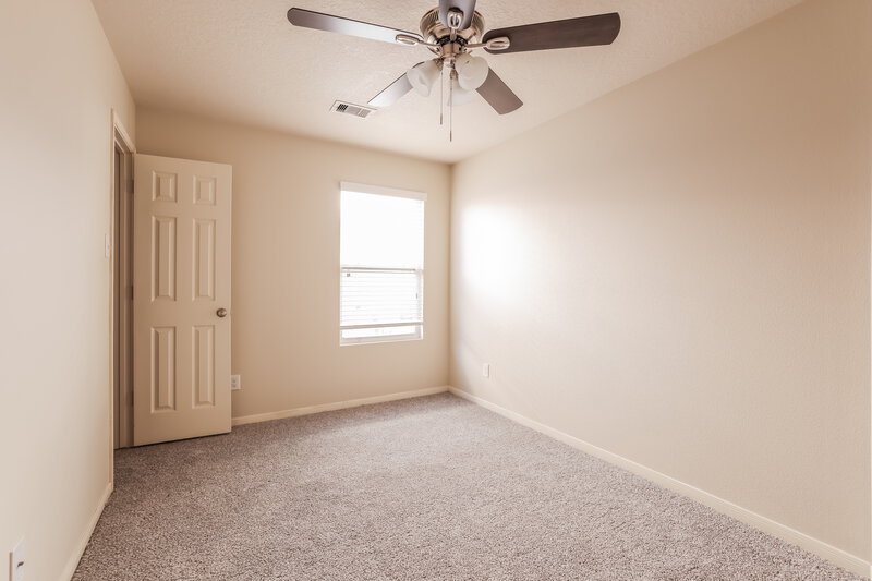 1,735/Mo, 4862 Fair Oak Dale Ln Humble, TX 77346 Bedroom View