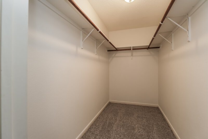 1,880/Mo, 18034 Golden Ridge Dr Houston, TX 77084 Walk In Closet View