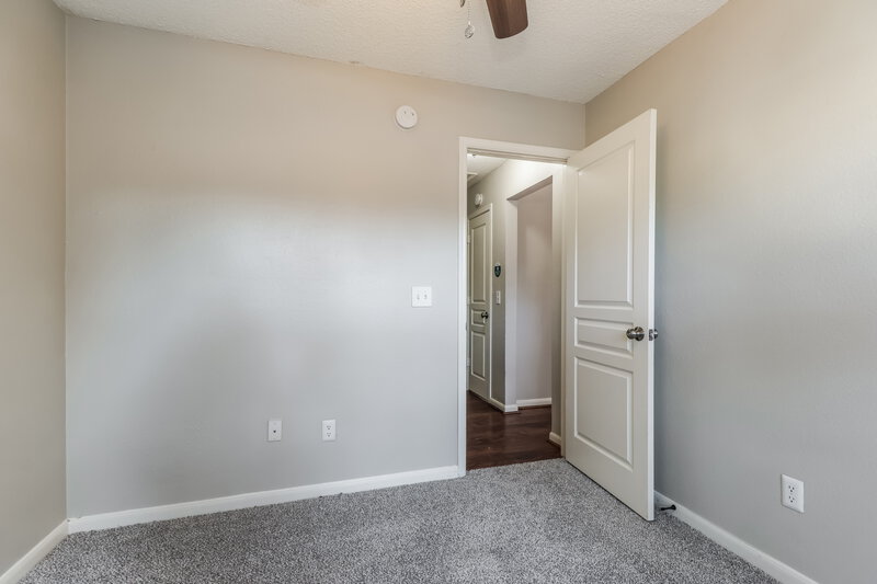 1,880/Mo, 18034 Golden Ridge Dr Houston, TX 77084 Bedroom View