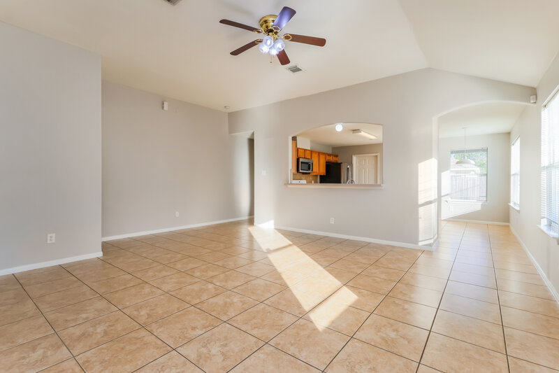 1,720/Mo, 2623 Merganser Ct Humble, TX 77396 Living Room View