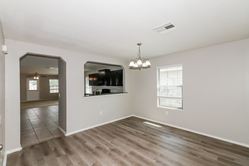 1,910/Mo, 21370 Beacon Springs Ln Katy, TX 77449 Dining Room View