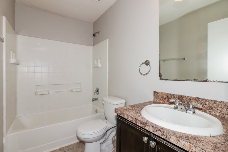 1,910/Mo, 21370 Beacon Springs Ln Katy, TX 77449 Bathroom View