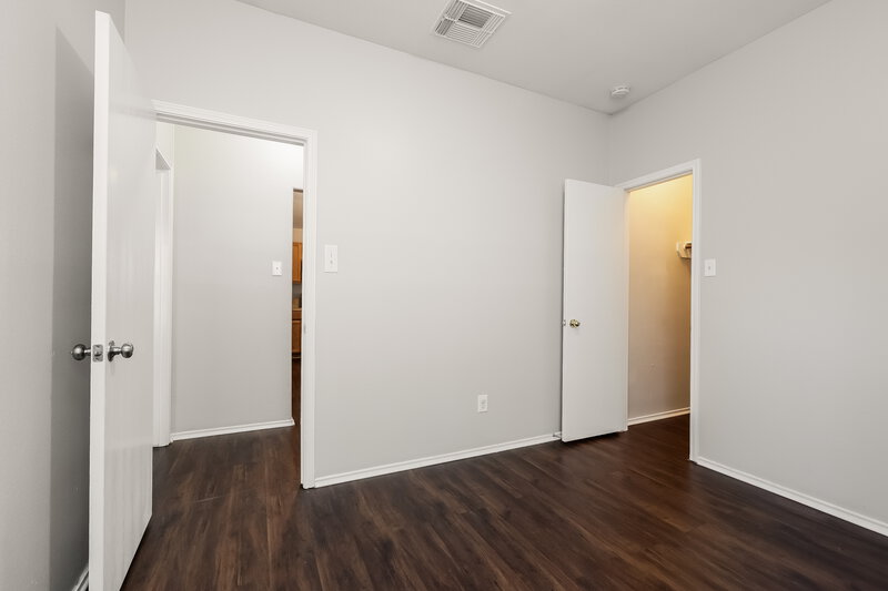 1,750/Mo, 1811 Adobe Stone Dr Humble, TX 77396 Bedroom View