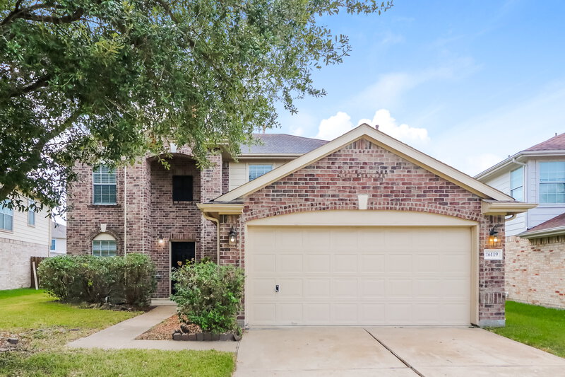 1,935/Mo, 16119 Chamomile Ct Houston, TX 77083 External View