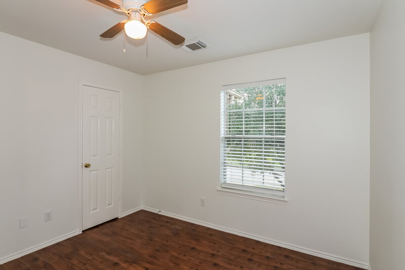1,935/Mo, 16119 Chamomile Ct Houston, TX 77083 Bedroom View 2