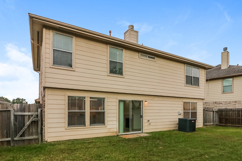 1,935/Mo, 16119 Chamomile Ct Houston, TX 77083 Rear View