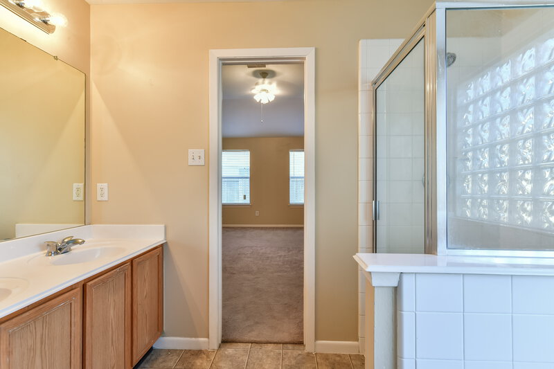 1,990/Mo, 6403 Binalong Dr Katy, TX 77449 Master Bathroom View