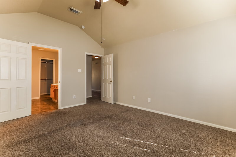 1,675/Mo, 25418 Barmby Dr Tomball, TX 77375 Main Bedroom View 2